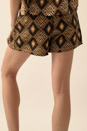 Desert Palms Geometric Floral Print Short